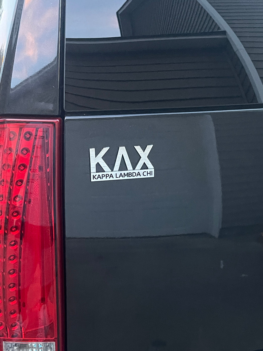 ΚΛΧ car emblem